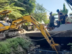 Pasca-penertiban DPU Makassar Kebut Normalisasi Drainase