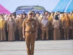 Wali Kota Makassar Serahkan SK Perpanjangan Kontrak PPPK Paruh Waktu, Camat Tamalate Didaulat Pimpin Apel