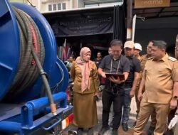 Kadis PU Dampingi Wali Kota Makassar Demonstrasi Kendaraan Penyedot Sedimentasi dari Jepang 