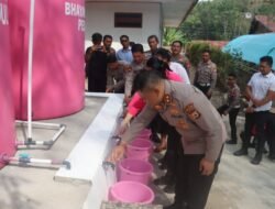 Kapolres Toraja Utara Resmikan Sumur Bor Air Bersih di Kesu Jelang HKGB Ke-74
