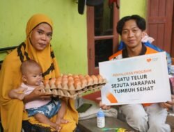 Rumah Zakat Salurkan 36 Paket Bantuan Telur di Kelurahan Tammua