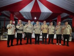 Wali Kota Makassar Terima Penghargaan Mensos RI