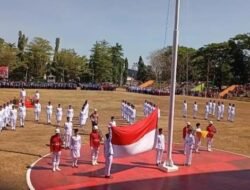 Cinta Budaya di Hari Kemerdekaan, Formasi Lontara “TAKALAR” Hiasi Upacara Pengibaran Bendera Merah Putih