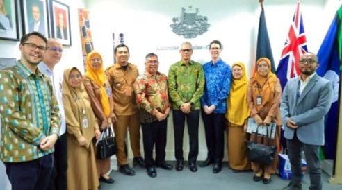 Sekolah Berbahasa Inggris